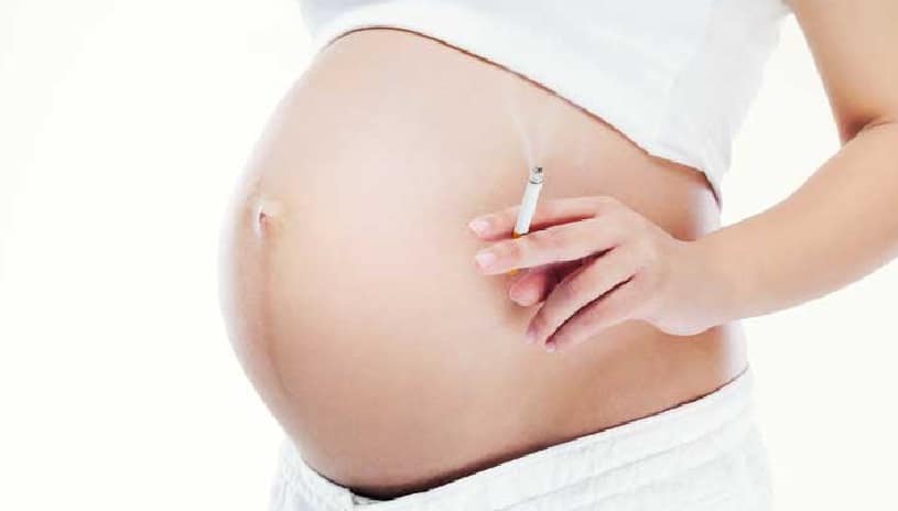 Fumare in gravidanza espone i figli al rischio di psoriasi
