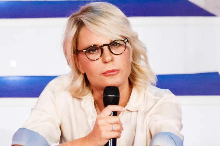 Arriva Ultima fermata nuovo programma di Maria De Filippi