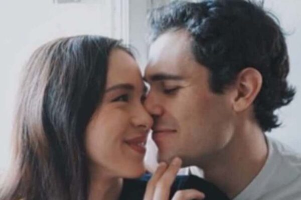 Aurora Ramazzotti furiosa. Tomaso Trussardi a cena con il suo fidanzato