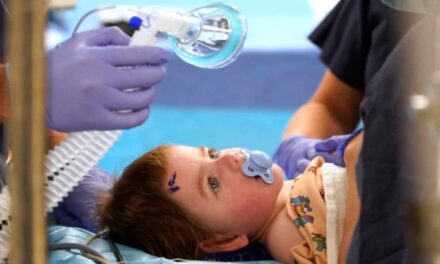 Operato due volte per un tumore che non esisteva: oggi è in stato vegetativo