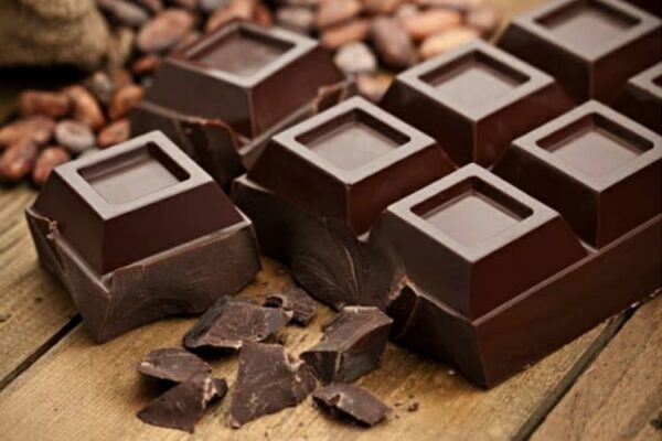 Cioccolato fondente salute benefici