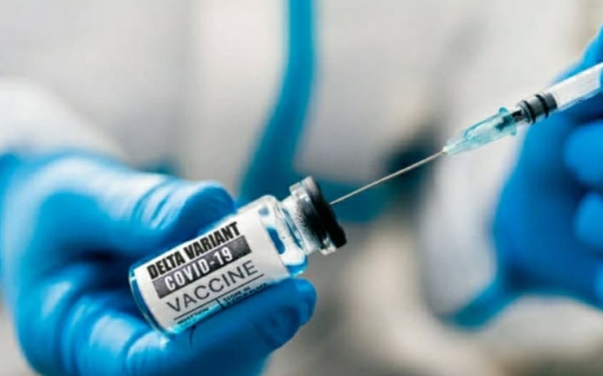 Covid nuova variante Xe: Ricciardi, con 2 dosi nessuna protezione