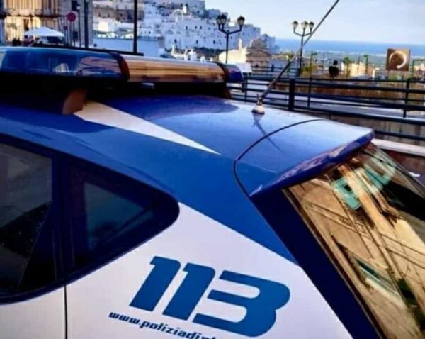 Dramma famigliare a Napoli un ragazzo di 17 anni