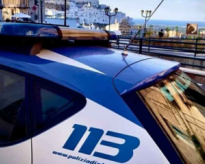 Dramma familiare a Napoli: un ragazzo di 17 anni uccide la madre con un coltello