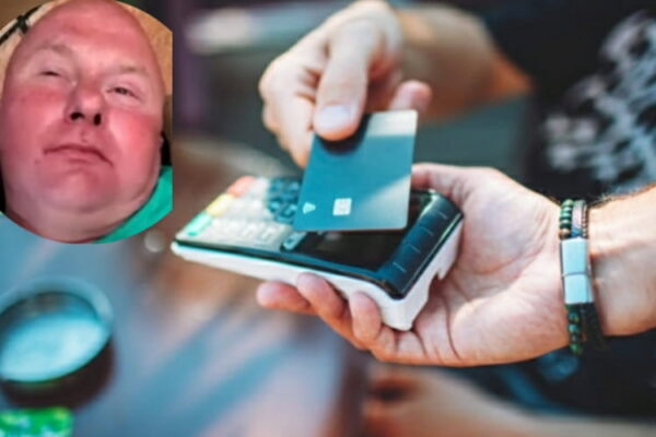 Finge un infarto per non pagare il conto in 20 ristorante