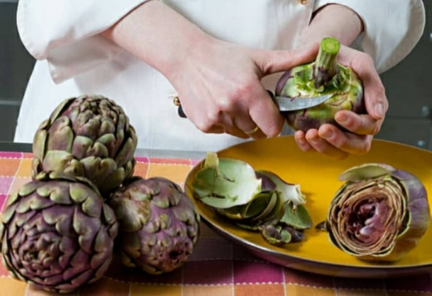 Foglie dei carciofi, non gettatele sono un vero e proprio toccasana per la salute