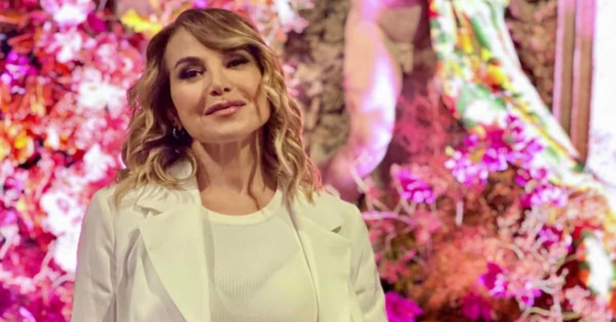 Il Grande Ritorno di Barbara D’Urso: Una Nuova Collaborazione in Vista