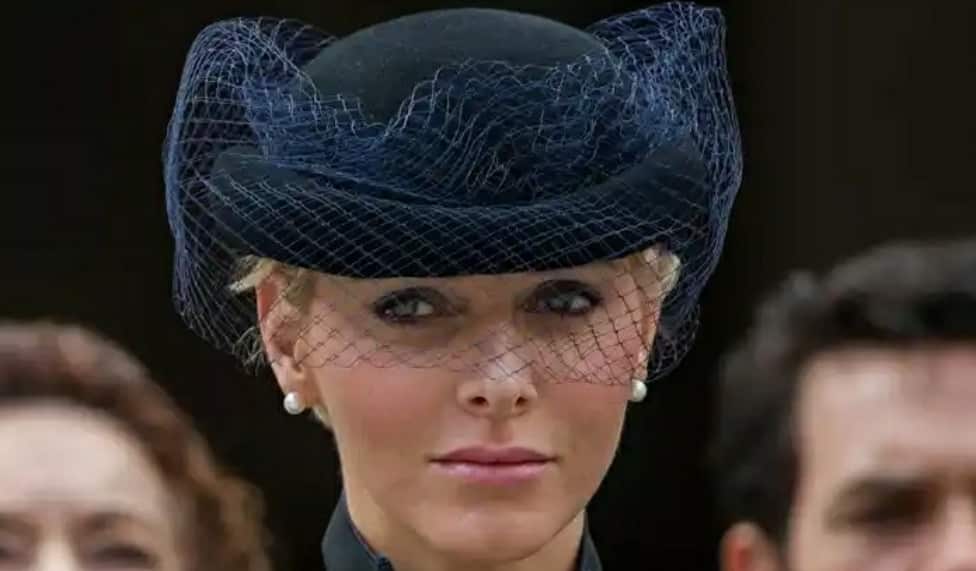 Il principe Alberto caccia ex dal principato: Charlene di Monaco inquieta per lei