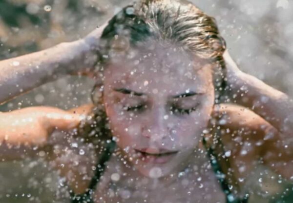 La doccia non "lava via" l'abbronzatura