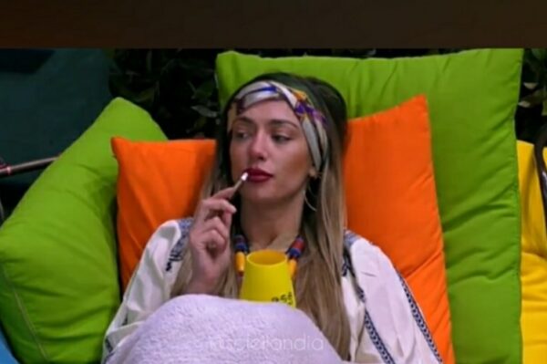 La frase su Soleil Sorge che rivela tutto, "prima o poi esce quella che sei