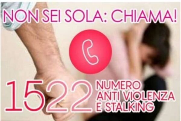Numero anti-violenza stalking 1522 aiuto