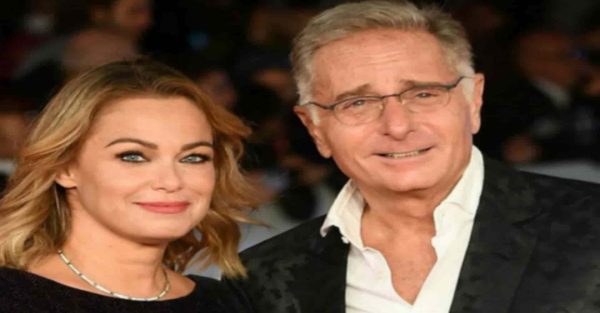 Paolo Bonolis racconta l'incontro con il _fantasma di casa__ un'esperienza paranormale inaspettata