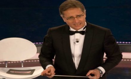 “Paolo Bonolis volta pagina: nuova fiamma dopo Sonia Bruganelli, amore a sorpresa!”