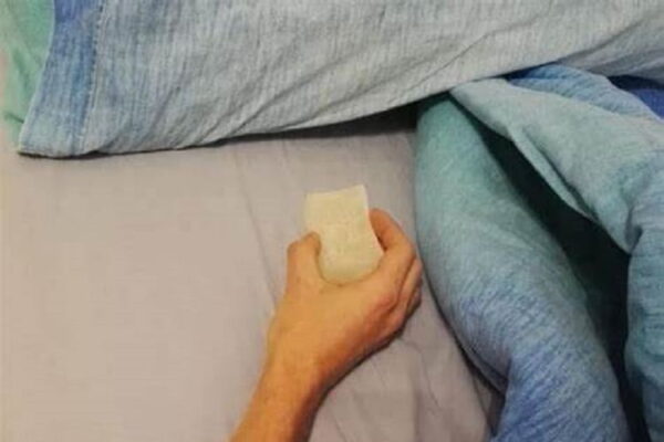 Saponetta-sotto-lenzuola