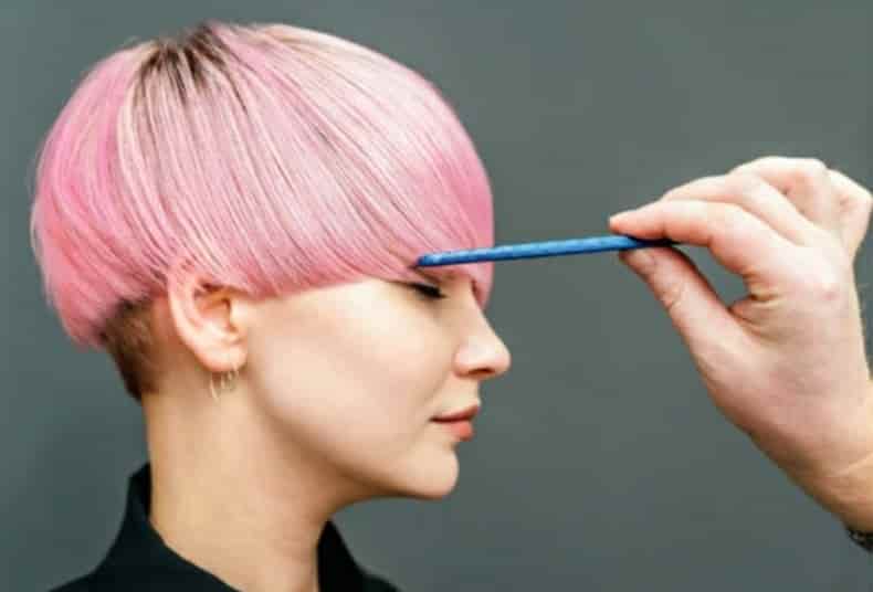 Tagliare i capelli corti: ecco perchè può farti sentire libera