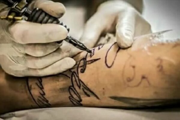 Tatuaggi secondo uno studio potrebbe compromettere