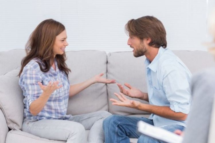 Tradimento: tornare insieme sì o no?