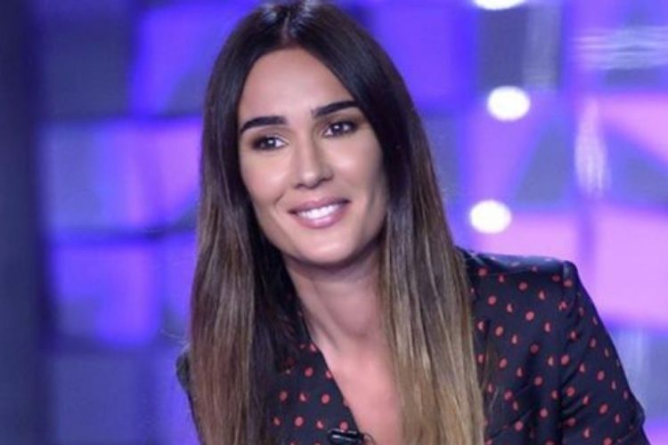 Verissimo: l’ospite sputa in faccia a Silvia Toffanin