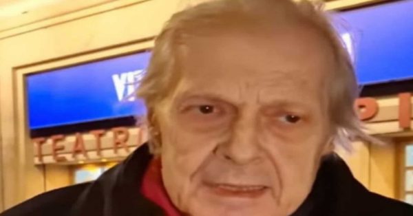 Vittorio Sgarbi ritrovato per depressione: "Mi sento come un treno fermo in una stazione sconosciuta"